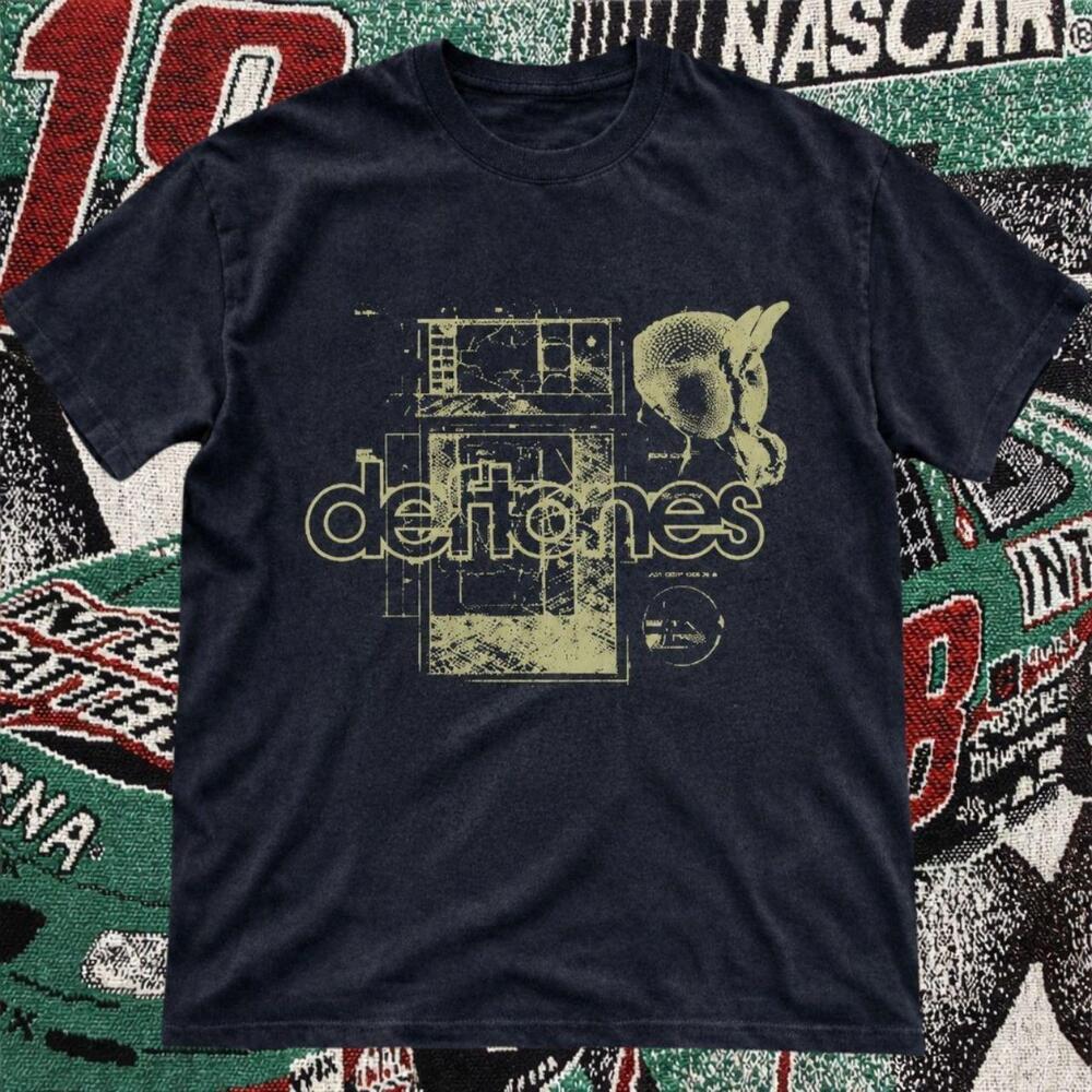 Deftones Skull Graphic Tee Black Unisex